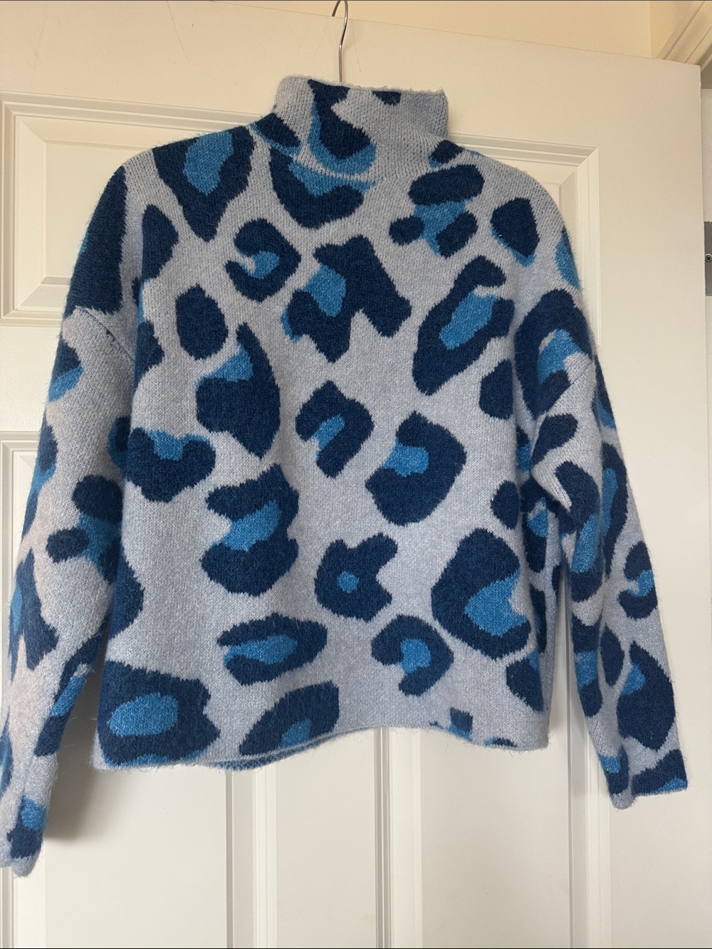 Zara Blue Leopard Print Turtleneck Sweater
